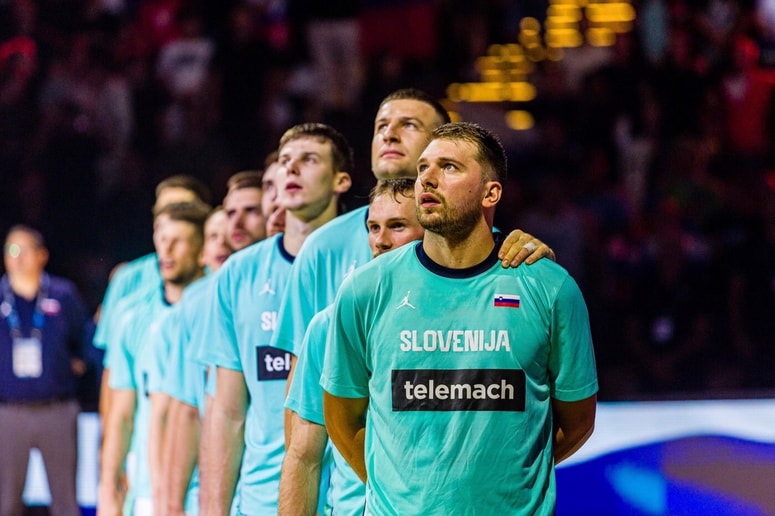 Glavna fotografija članka:Šport na TV