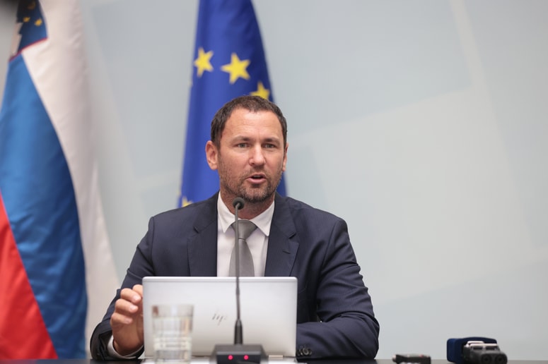 Primož Dolenc: "Bančni sistem je zdrav in lahko zagotavlja podporo gospodarstvu." 