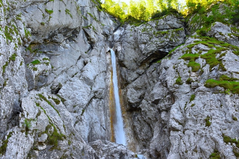 Zgornji Martuljkov slap