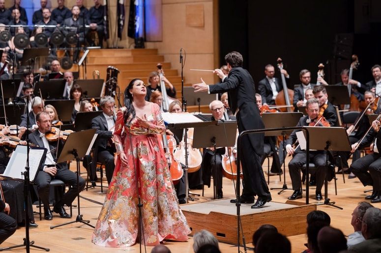 Anna Netrebko še vedno upravičeno velja za eno najbolj cenjenih sopranistk. 