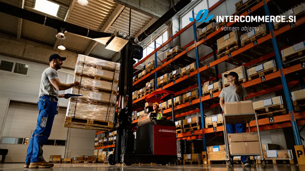 Glavna fotografija članka:Pakirni stroji: vodnik za pravo odločitev v vašem podjetju