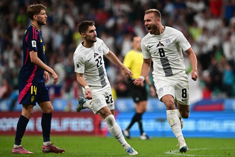 Sandi Lovrić je v prvi akciji drugega polčasa napovedal vrnitev Slovenije. 