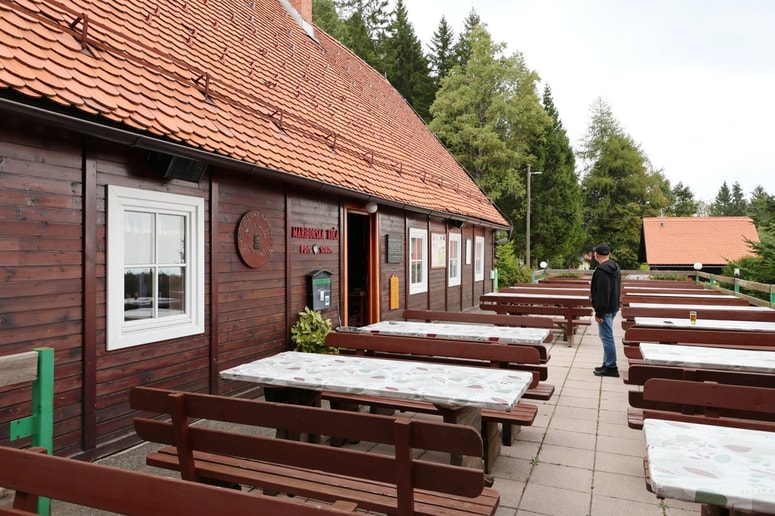 Mariborska koča, tako in drugače trenutno ena najboljših lokacij za kavico. 