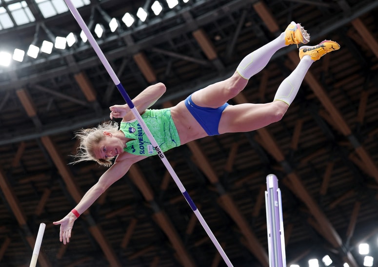 Rana ura, zlata ura, velja za Šutejevo. 