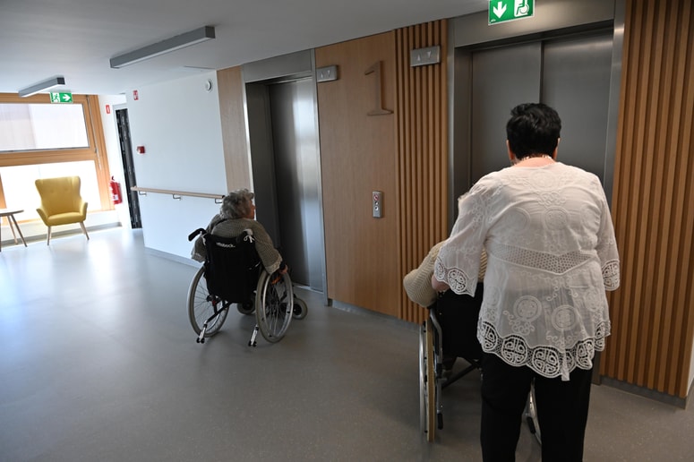 Burnemu dogajanju v največjem pomurskem socialnovarstvenem zavodu po vodstveni rošadi ni videti konca.
