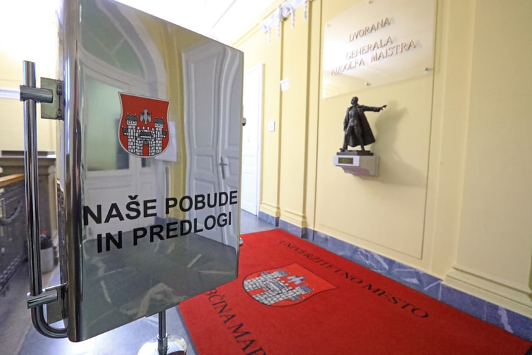 Štiri kadrovske štipendije ponuja tudi mestna uprava Mestne občine Maribor. 