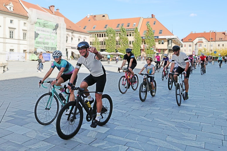 Iztok Kočevar bo na poti premagal več kot 2000 kilometrov in 14 tisoč višinskih metrov. 