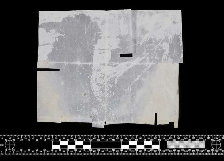 Pri 37-letnemu Mariborčanu zasežen list, ki je prepojen s sintetičnim kanabinoidom.
