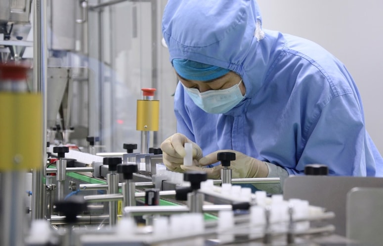 Po poročanju lokalnih medijev cena odkupa dosega do 150 juanov (okoli 18 evrov) za kilogram nohtov. 