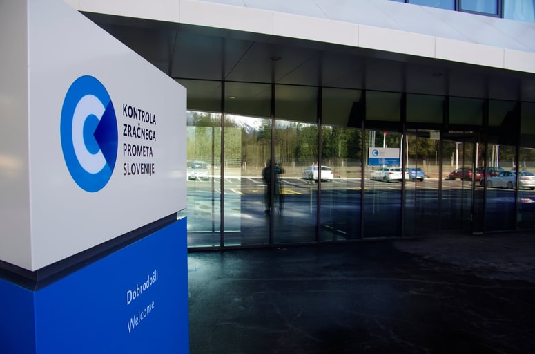 Podjetje ocenjuje, da trenutna ureditev rekreacijskega dopusta za približno 120 kontrolorjev pomeni okoli 1,5 milijona evrov stroškov letno.