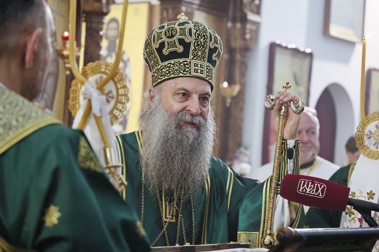 Srbski patriarh Porfirije: "Hram je v prvi vrsti mesto, kjer pride človek v stik s sabo, hkrati pa z Bogom."