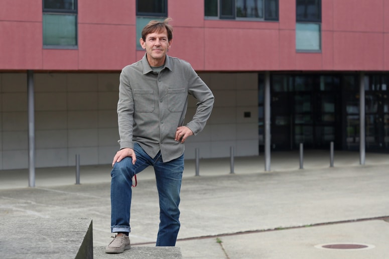 O odzivih na Kurenta: "Ljudje so v večini zadovoljni in ponosni, predvsem Ptujčani. Saj vemo, da imamo zmeraj dežurne nergače, ki jih zmoti vsaka stvar - naj bo to narobe porabljen denar ali hvalisanje nekega podjetja." 