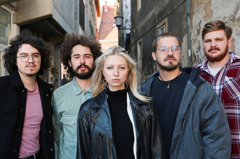 Mariborska skupina RANR. Z leve: Marko Matjašič, Tadej Klojčnik, Neli Lalović, Dominik Širovnik, Marko Bera
