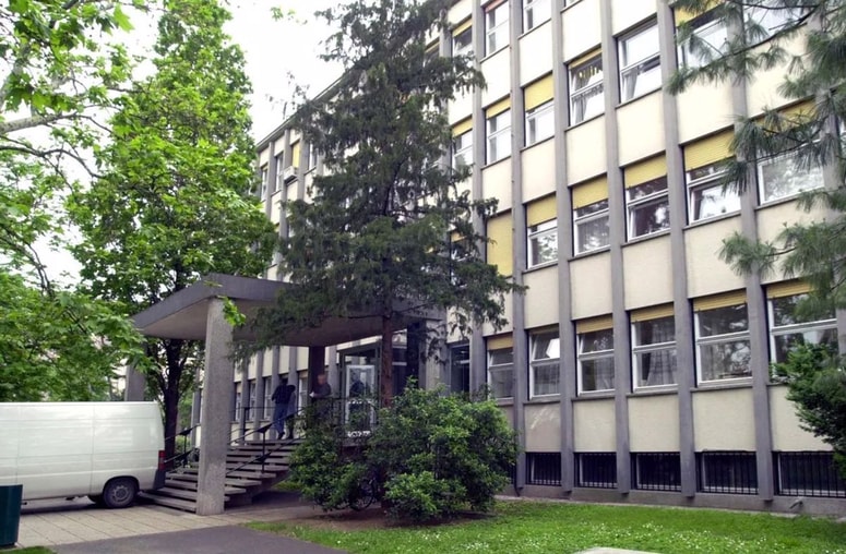 V začetku tedna je z novogoriškega sodišča pobegnil tujec, osumljen spolnega nasilja in tatvine.