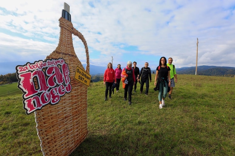 Glavna fotografija članka:Zimski pohod NA NOGE! prestavljen na 8. marec