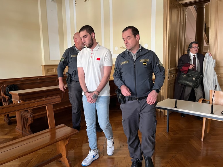 Vetrim Gashi je sodnico prosil, naj sodbo napiše čim prej, da bi lahko iz pripora odšel na prestajanje zaporne kazni. 