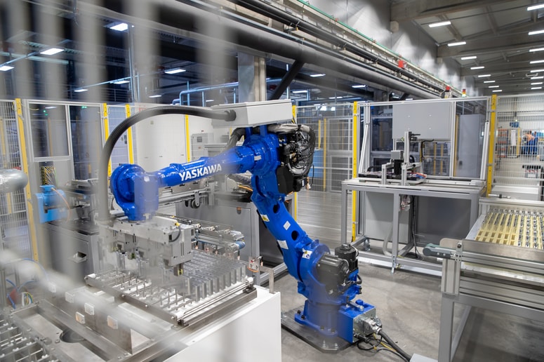 Glavna fotografija članka:Deset Impolovih mejnikov na poti od tradicije do trajnostne prihodnosti