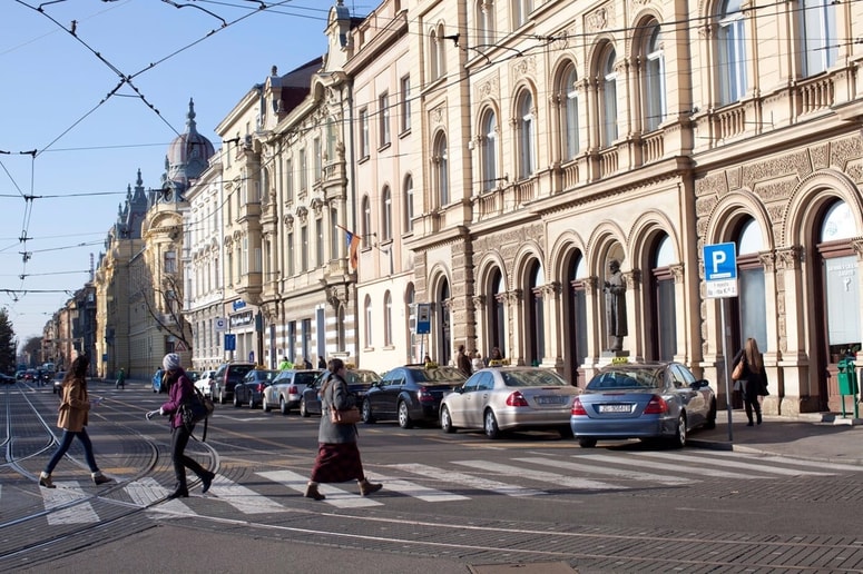 Omenjeni incident v Zagrebu ni osamljen primer, temveč gre za del širšega niza akcij, ki jih v zadnjih letih izvajajo khalistanski aktivisti.