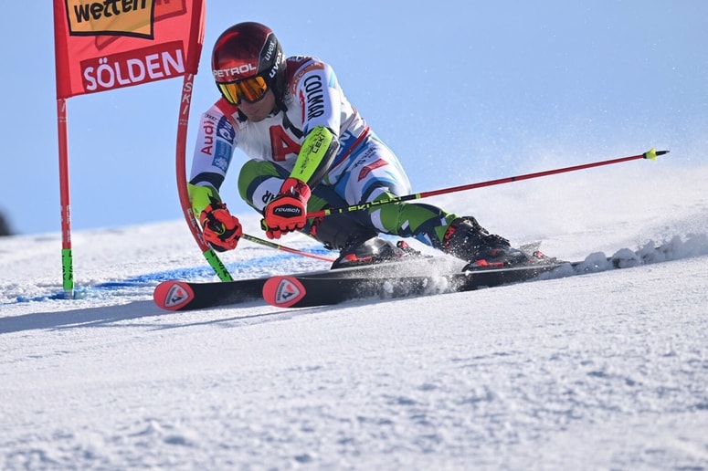 Žan Kranjec je lani v Söldnu osvojil šesto mesto. Kaj mu bo uvodni veleslalom prinesel letos? 