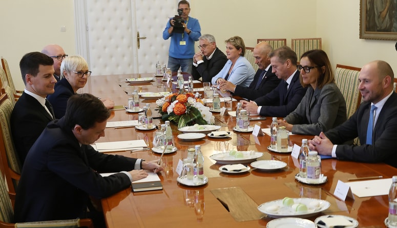 Sestanek predsednice republike s parlamentarnimi strankami ta teden v predsedniški palači. 