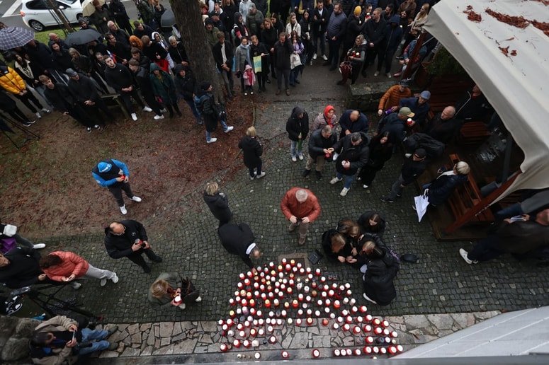 Zaradi tragičnega dogodka v Novem mestu je zdaj v priporu novi osumljenec. 