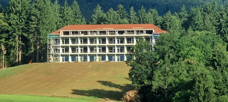 Glavna fotografija članka:Evropskih deset milijonov evrov za ureditev Negovalne bolnišnice na Slivniškem Pohorju