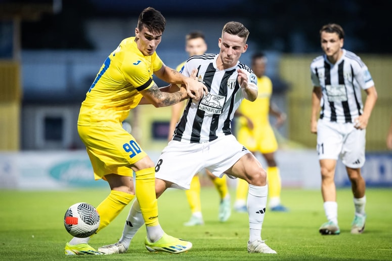 Glavna fotografija članka:Šport na TV