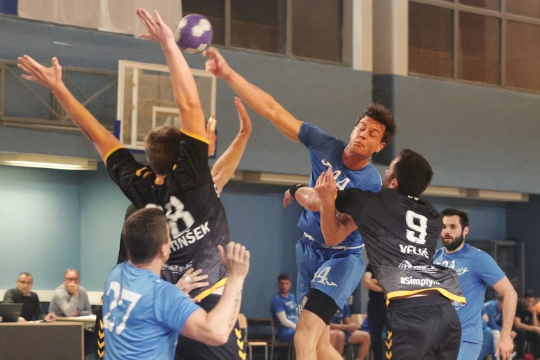 Jan Mlač Černe (v žogo) je bil zadovoljen, čeprav niso presnetili Gorenja. 