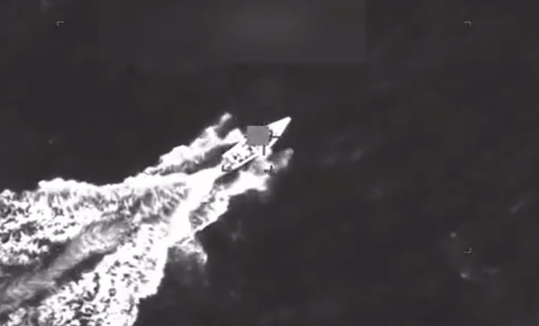 Čoln, ki ga je v Karibskem morju razstrelila ameriška vojska.