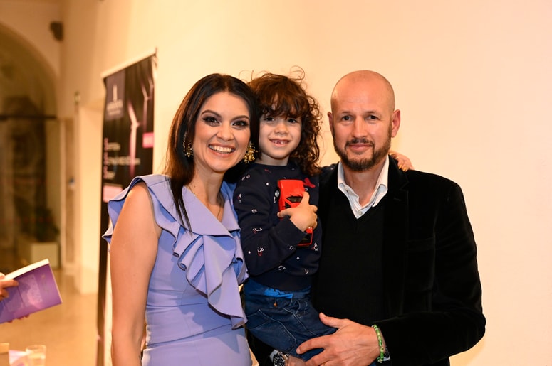 Nina Osenar Kontrec, sin Marlon in mož Dejan Kontrec