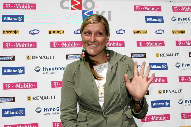 Janica Kostelić svoje otroke usmerja k športu, vendar bolj kot igri. 