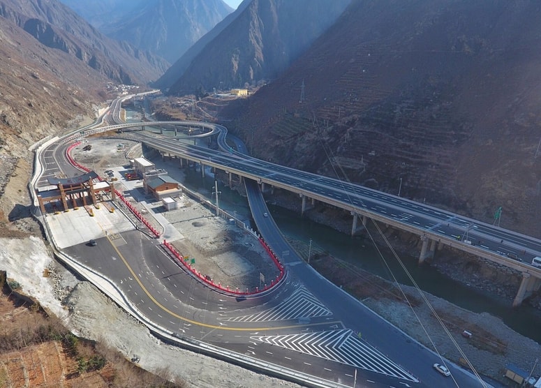 Med gradnjo avtoceste 