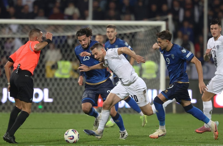 Glavna fotografija članka:Šport na TV