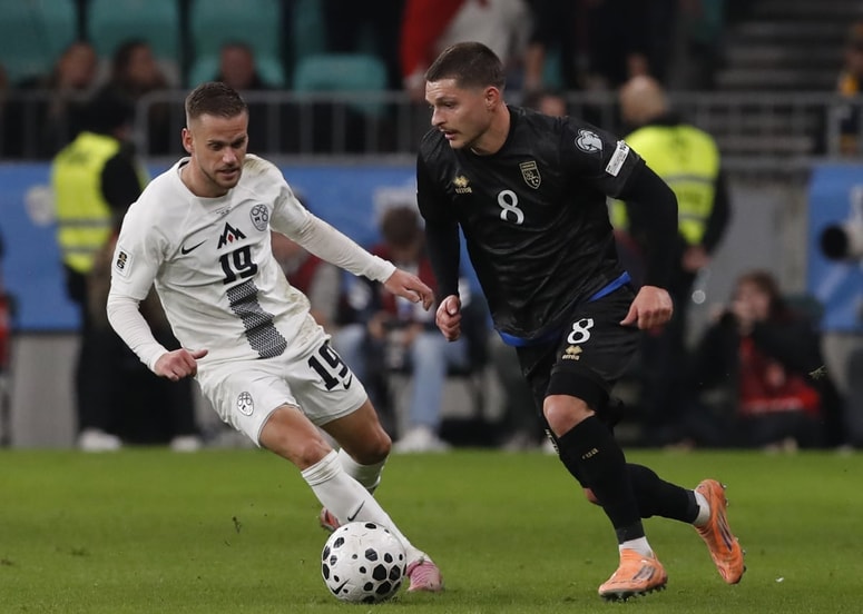 Tomi Horvat si bo po reprezentančni akciji v roke segel s precej spoštovanja vrednim trenerskim imenom.