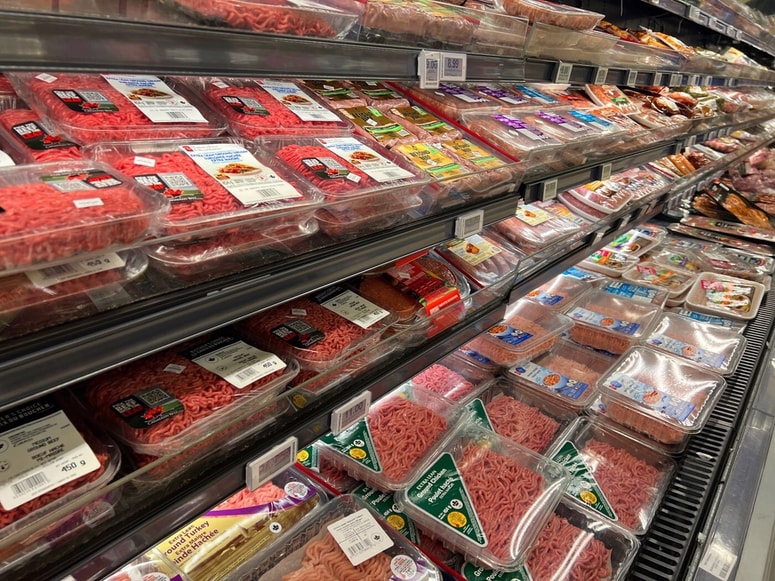 Potrošniške organizacije opozarjajo, da ljudje razumejo, kaj kupujejo, dokler so oznake jasne.