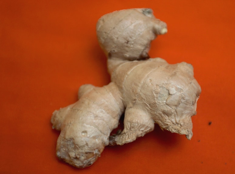 Glavna fotografija članka:Če ste kaj kupovali začimbe, Hofer eno umika zaradi bakterije