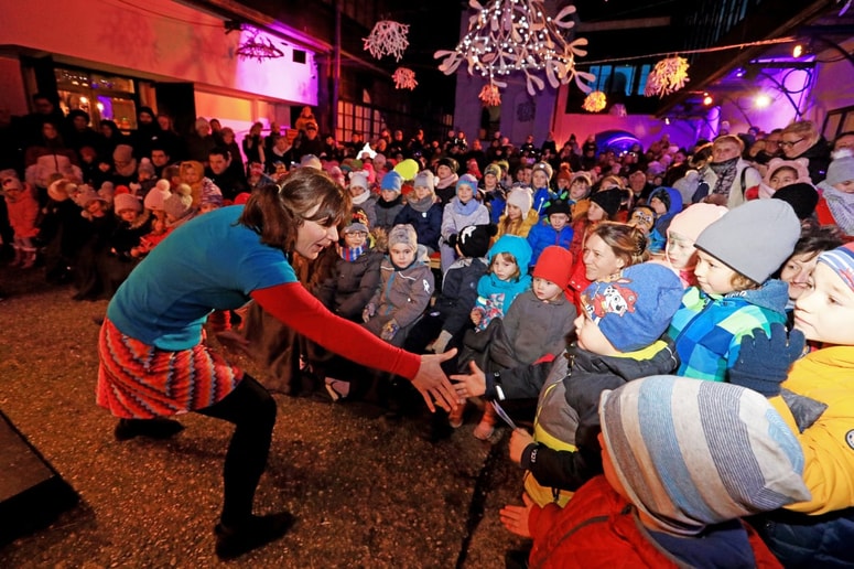 Na Vilinski oder tokrat prihajajo Muca Copatarica, Šivilja in škarjice, Hrestač ...