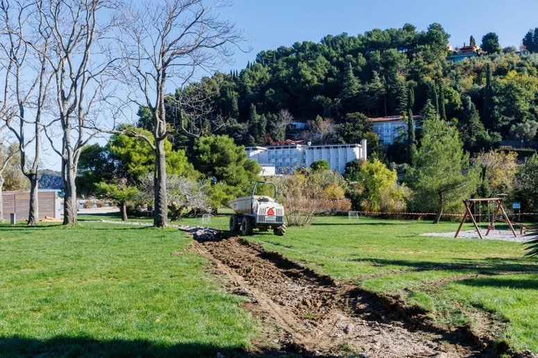 V sklopu ozelenitve Fiese poteka več ureditvenih del.