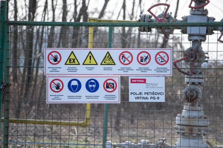 Vrtine v Petišovcih zahtevajo stalni monitoring, za katerega pa družba Petrol Geo ne bo več skrbela, saj se mora skladno z inšpekcijsko odločbo do konca leta umakniti. 