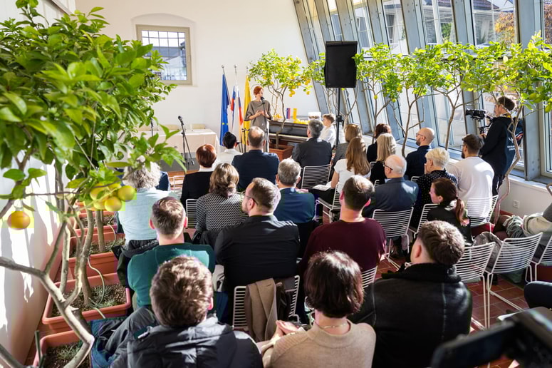 Dornava, Dvorec Dornava.Ministrstvo za kulturo je za obnovo in opremo oranžerije zagotovilo 1,2 milijona evrov. 