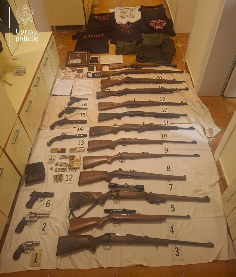 Zasežene stvari v akciji "Lugansk" črnogorske policije