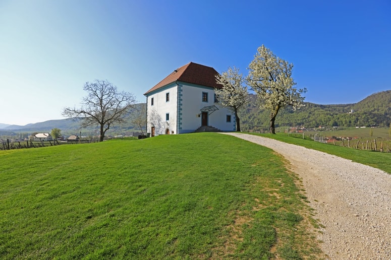 Lastniki načrtujejo ambiciozni razvoj destinacije, ki združuje vino, naravo, šport, velnes in sprostitev.