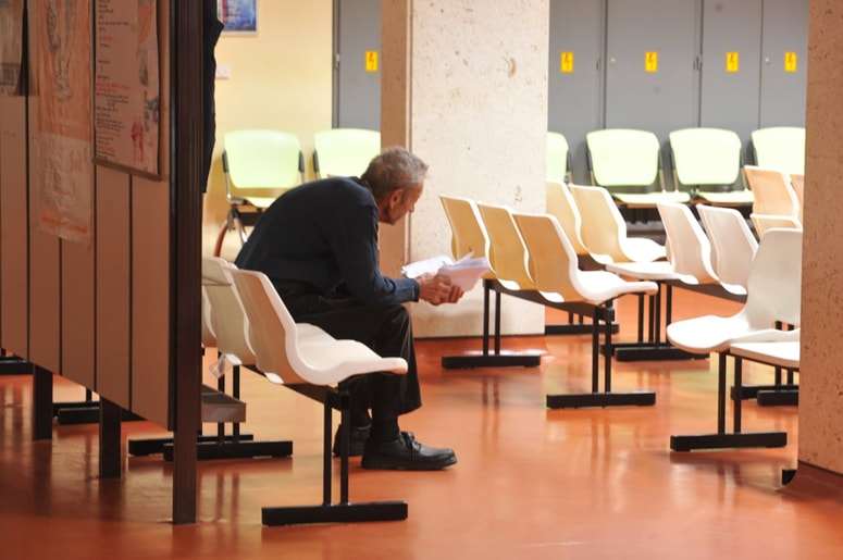 Glavna fotografija članka:(REKLI SO) Grega Repovž: Razkritje o čakalnih vrstah pri nas