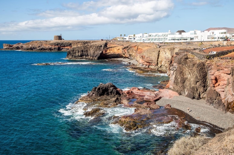 V ponedeljek so na Kanarskih otokih umrli štirje ljudje.