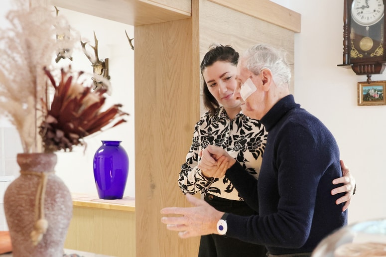 Glavna fotografija članka:Zdravstveni dom Maribor vstopa v izvajanje dolgotrajne oskrbe na domu