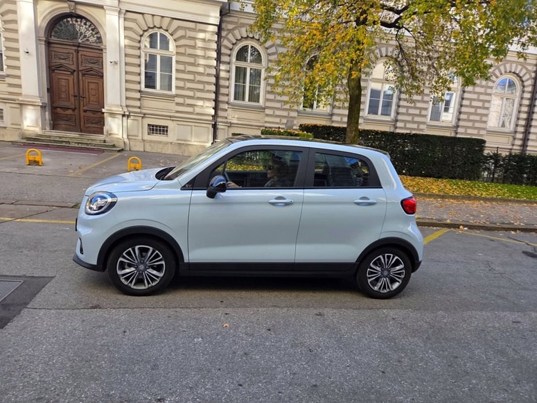 Mestni malček s kitajsko dušo je ta hip najcenejši električar pri nas. 