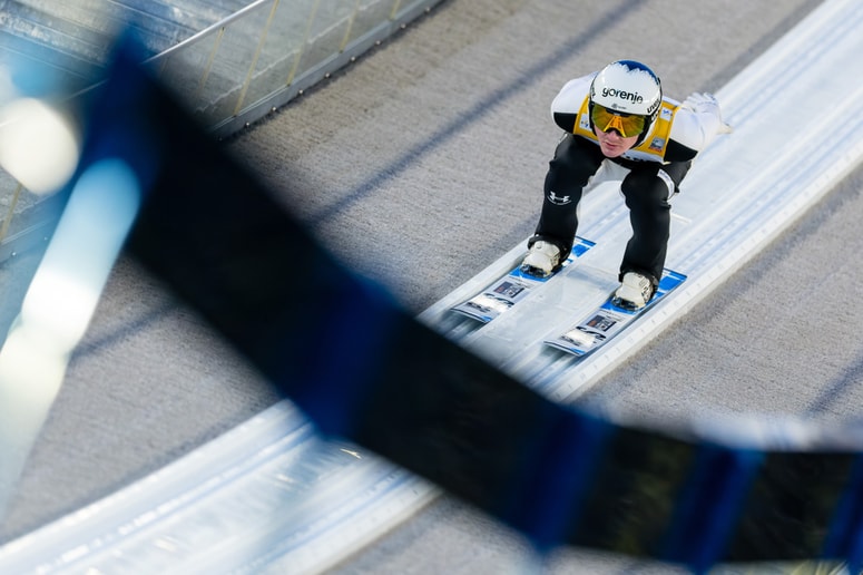 Včeraj sem v kvalifikacijah naredil napako, zato sem bil danes še toliko bolj osredotočen, je dejal Domen Prevc.