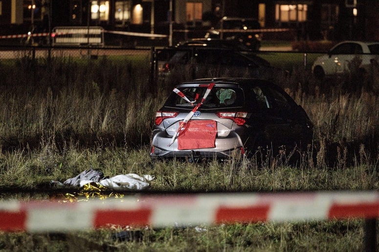 Glavna fotografija članka:(FOTO) Voznica zapeljala v množico na paradi: Najmanj devet poškodovanih, nekateri huje