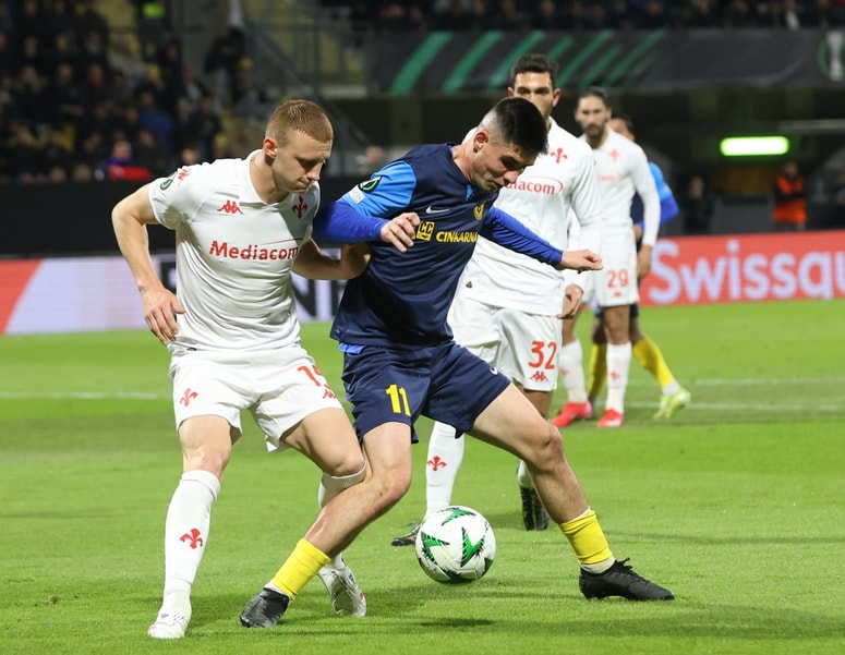 Svit Sešlar se je v Celju kalil v mlajših selekcijah, v prejšnji sezoni pa si je dres prve ekipe grofov oblekel kot posojeni član Eyusporja.