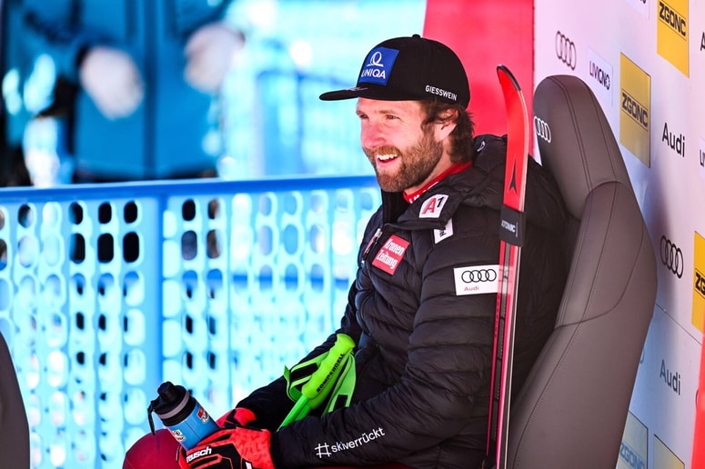 Glavna fotografija članka:Schwarz zmagovalec Livigna, Hrobat brez uvrstitve